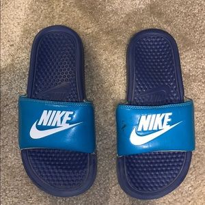 nike slides